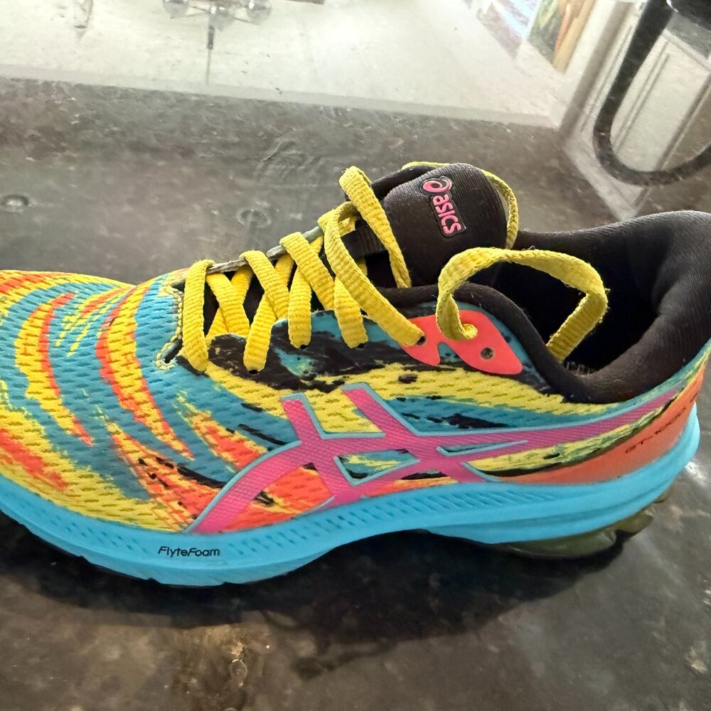 ASICS Noosa Tri 15 Avant Garde Women’s Running Shoes Size 6 Aquarium Preowned